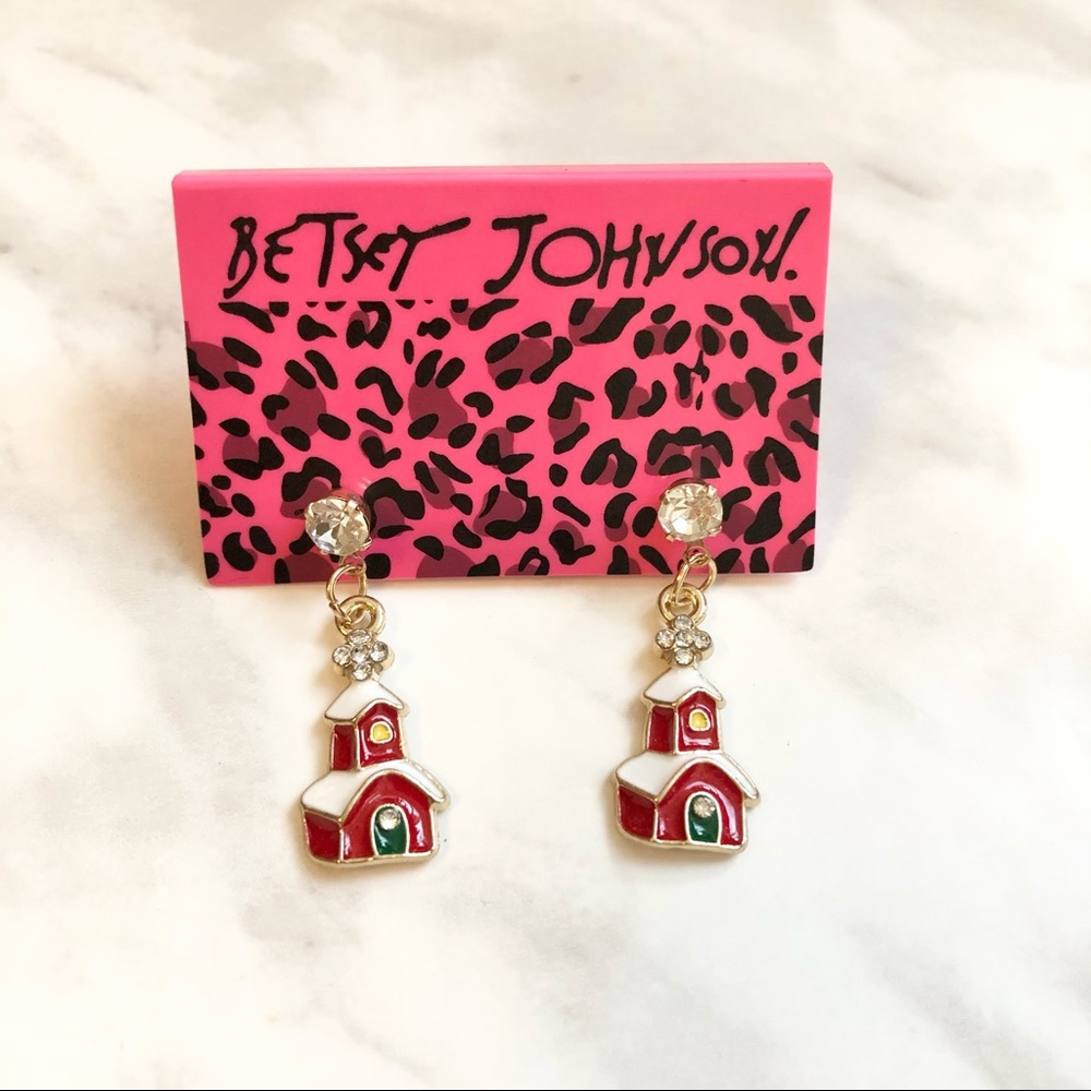 🎉 NWT Betsey Johnson Crystal Chapel Earrings set
